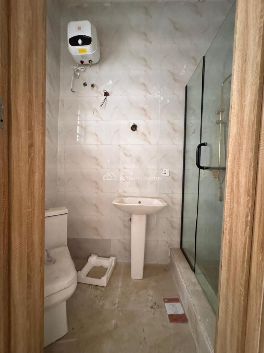 Contemporary 3 Bedroom Apartments, Ologolo, Lekki, Lagos, Flat / Apartment for Sale