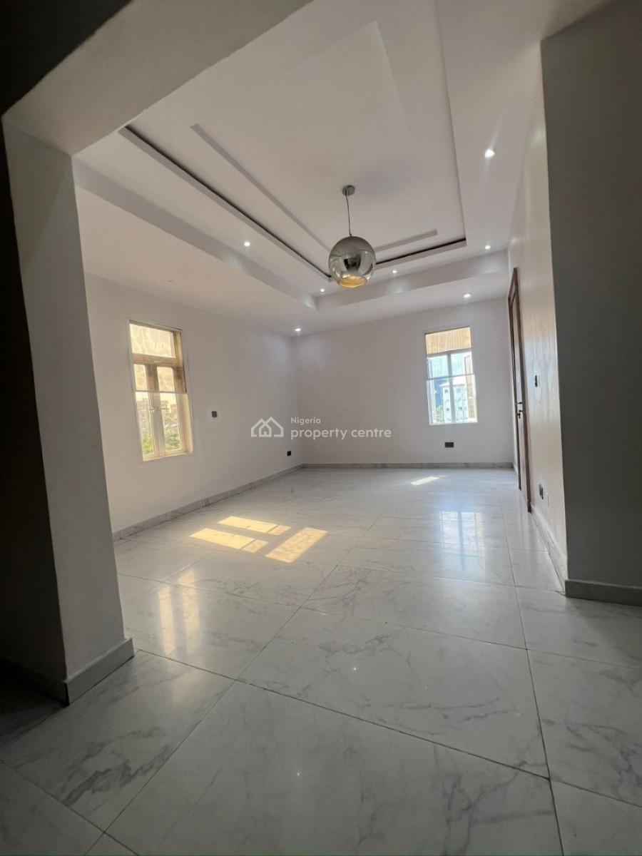3 Bedroom Apartment with Bq &elevator, Victoria Island (vi), Lagos, Flat / Apartment for Sale