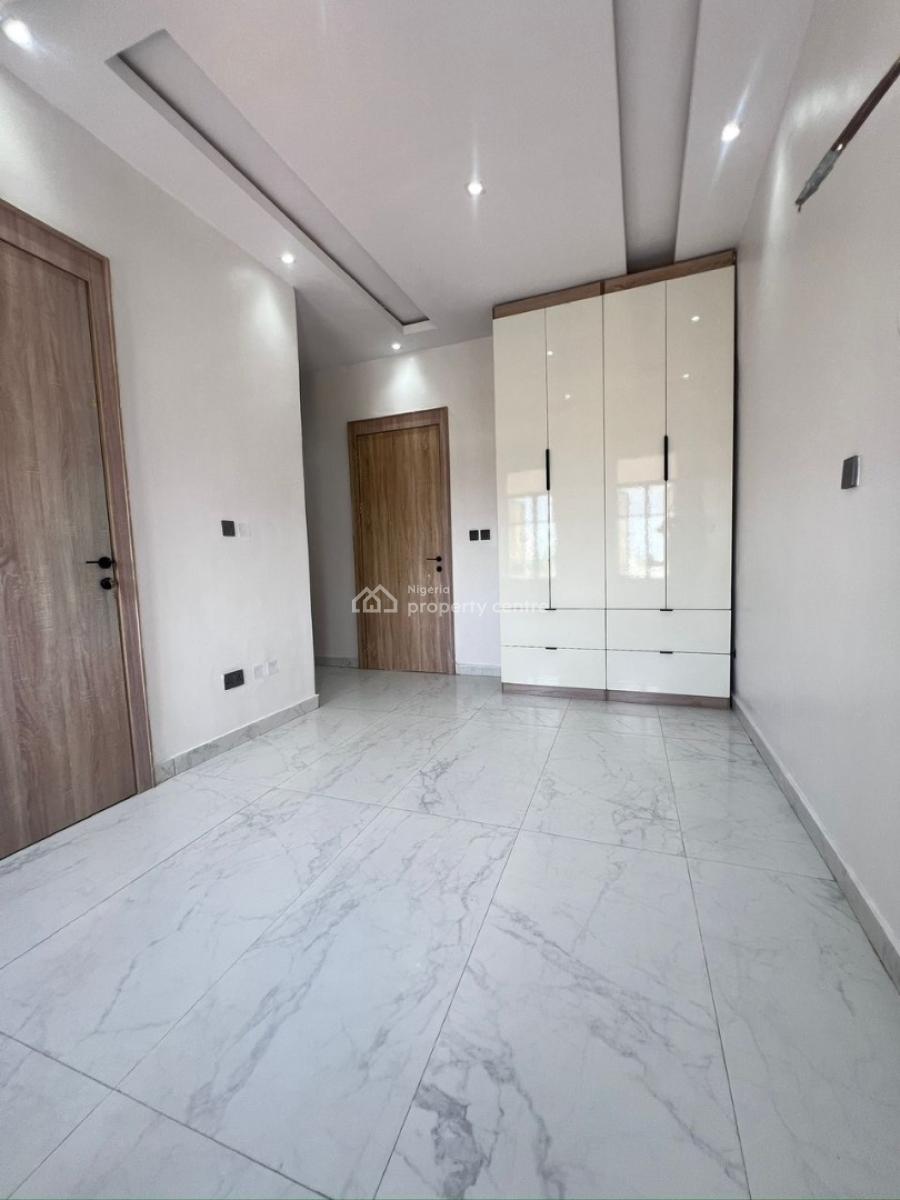 3 Bedroom Apartment with Bq &elevator, Victoria Island (vi), Lagos, Flat / Apartment for Sale