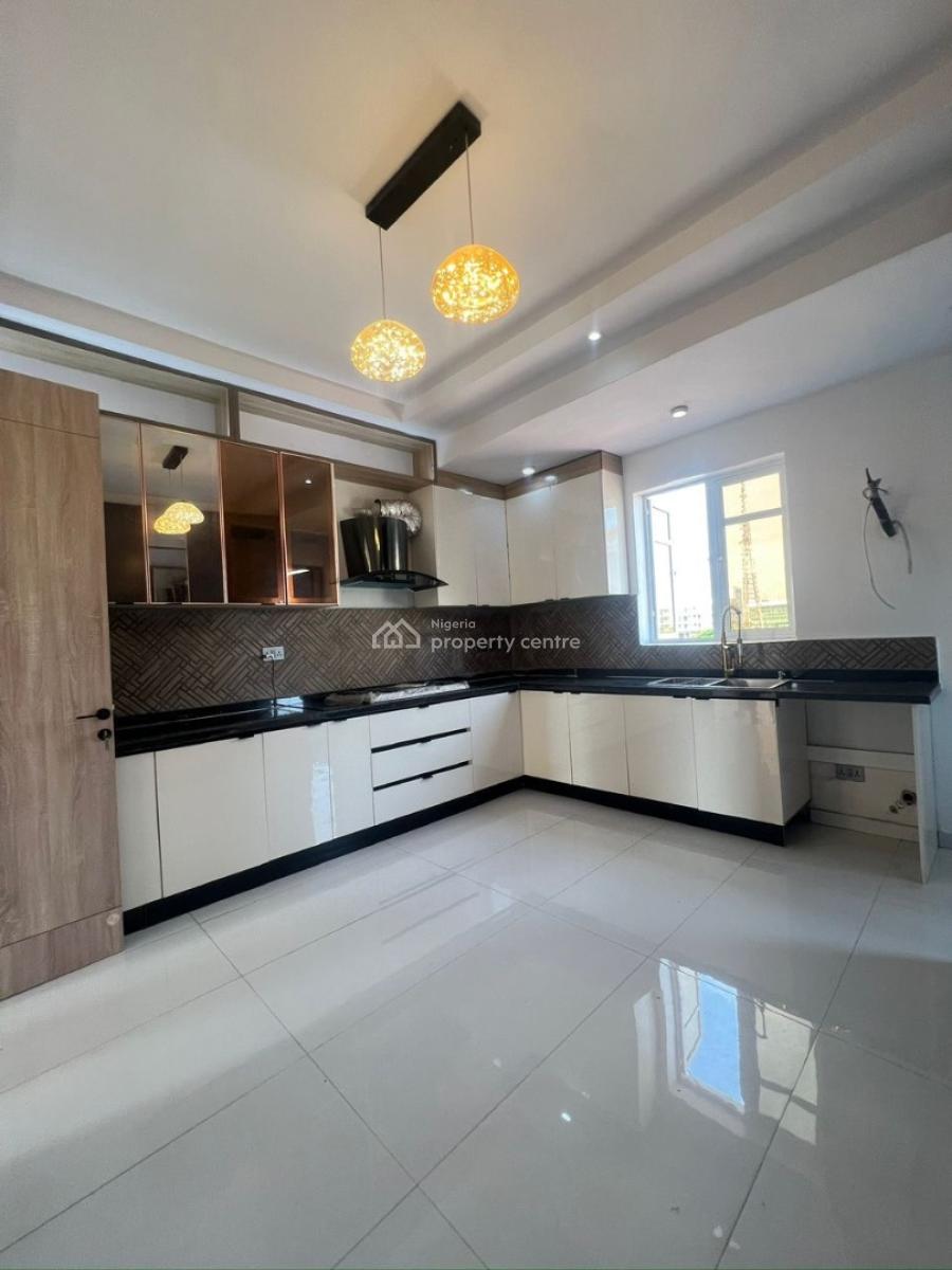 3 Bedroom Apartment with Bq &elevator, Victoria Island (vi), Lagos, Flat / Apartment for Sale