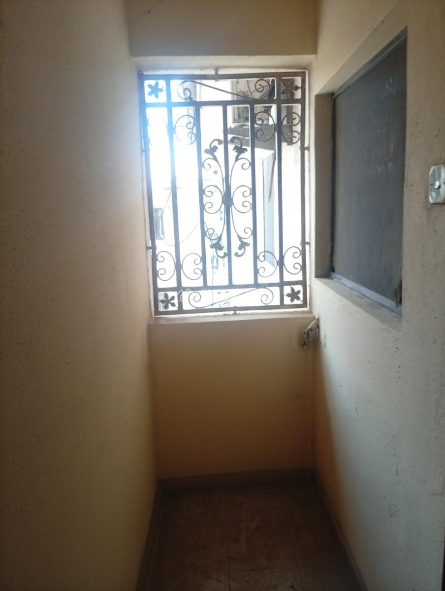 3 Bedroom Flat with a Room Bq with Acs and Generator, Wuse 2, Abuja, Flat / Apartment for Rent