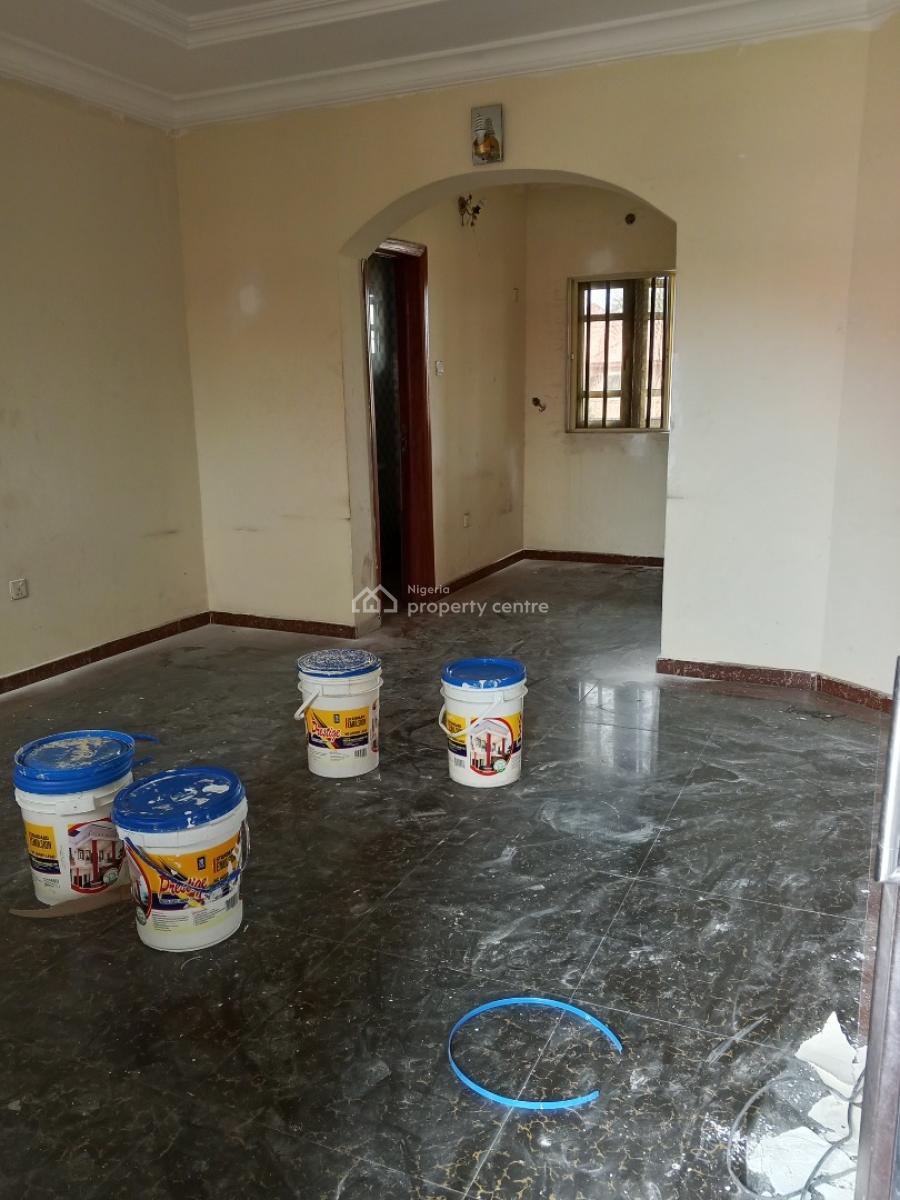Well Renovated 3 Bedroom Flat, Bashorun Majek, Sangotedo, Ajah, Lagos, Flat / Apartment for Rent