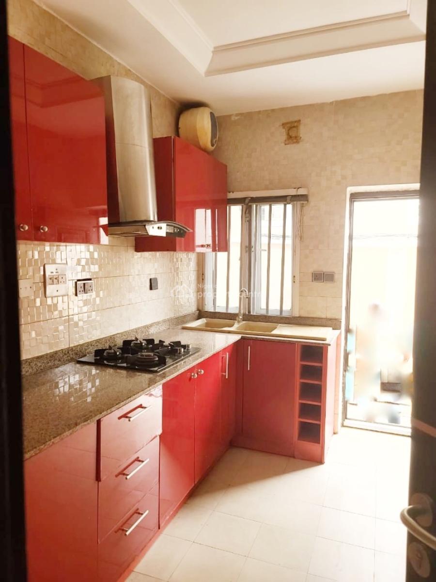 Luxury 4 Bedroom Terrace Duplex with Bq, Gra Phase 2, Magodo, Lagos, Terraced Duplex for Rent