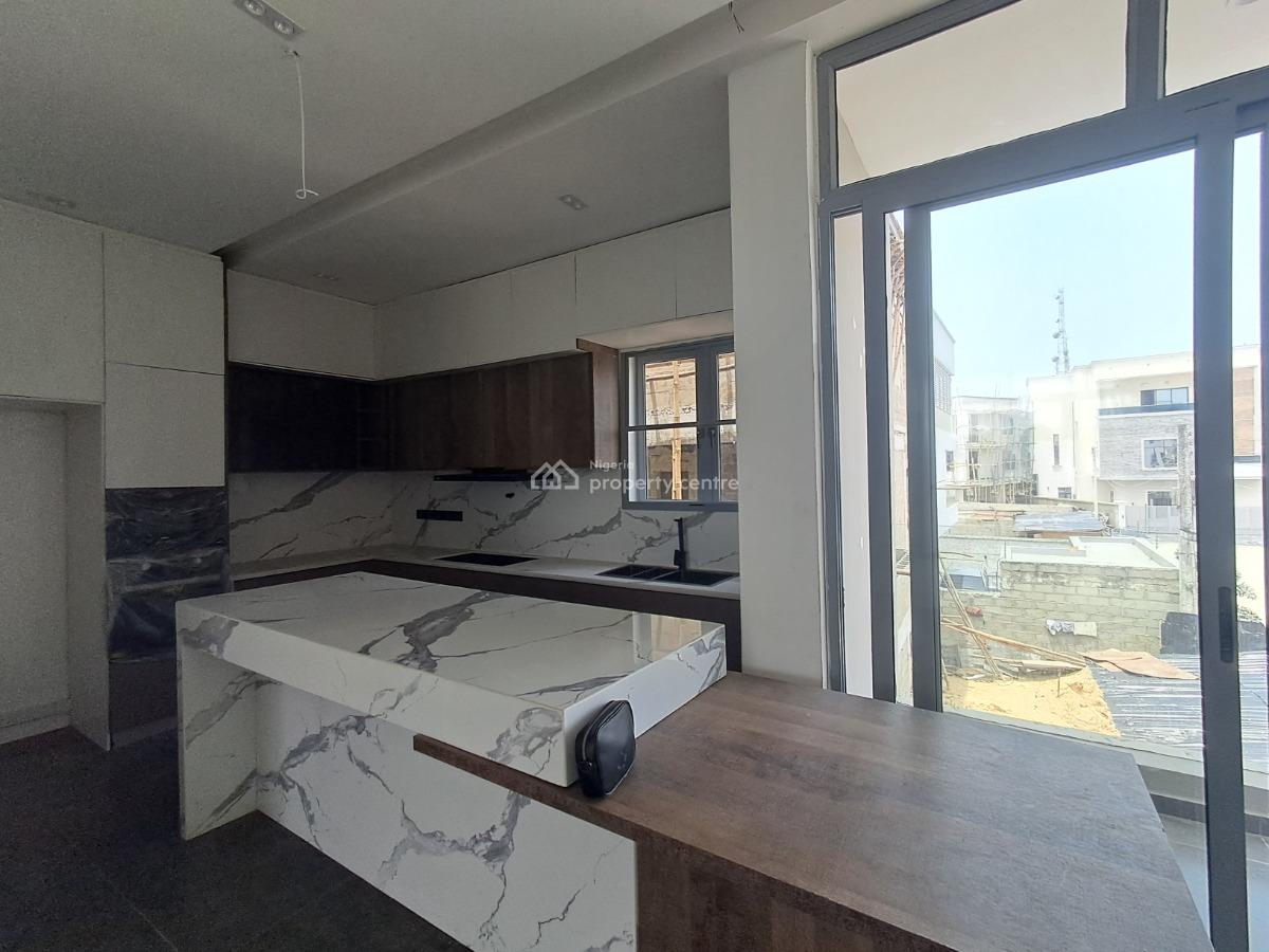 Exclusive 4 Bedroom Terrace Plus Bq in a Self Compund, Perfect for Office Space & Luxury Living, Facing Admiralty Way, Lekki Phase 1, Lekki, Lagos, Terraced Duplex for Sale