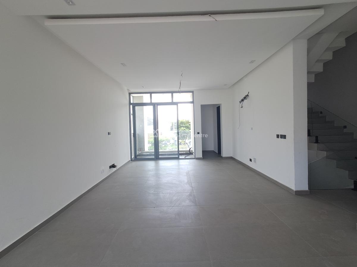 Exclusive 4 Bedroom Terrace Plus Bq in a Self Compund, Perfect for Office Space & Luxury Living, Facing Admiralty Way, Lekki Phase 1, Lekki, Lagos, Terraced Duplex for Sale