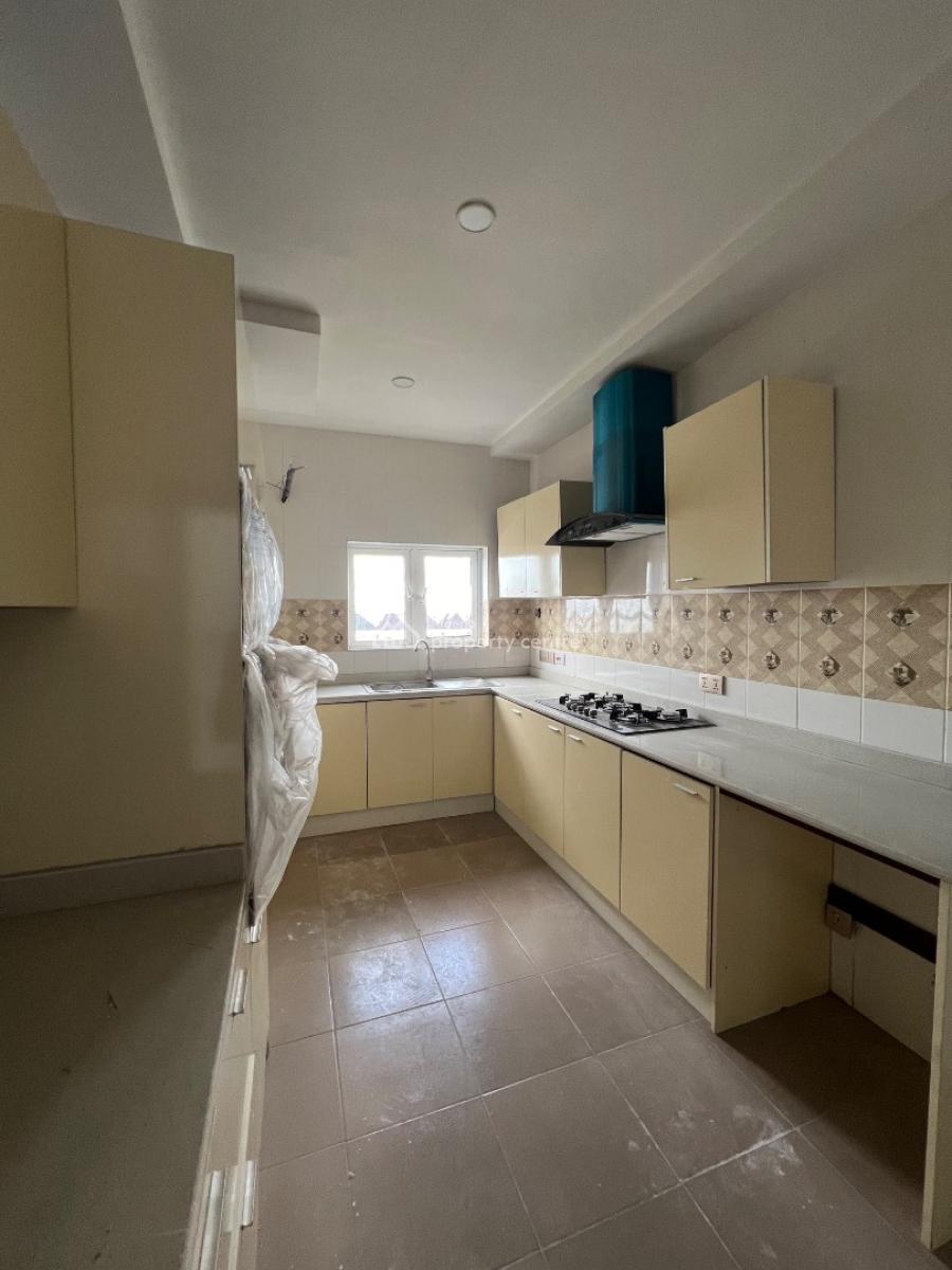 3 Bedroom Fully Serviced Apartment, Osapa, Lekki, Lagos, Flat / Apartment for Sale
