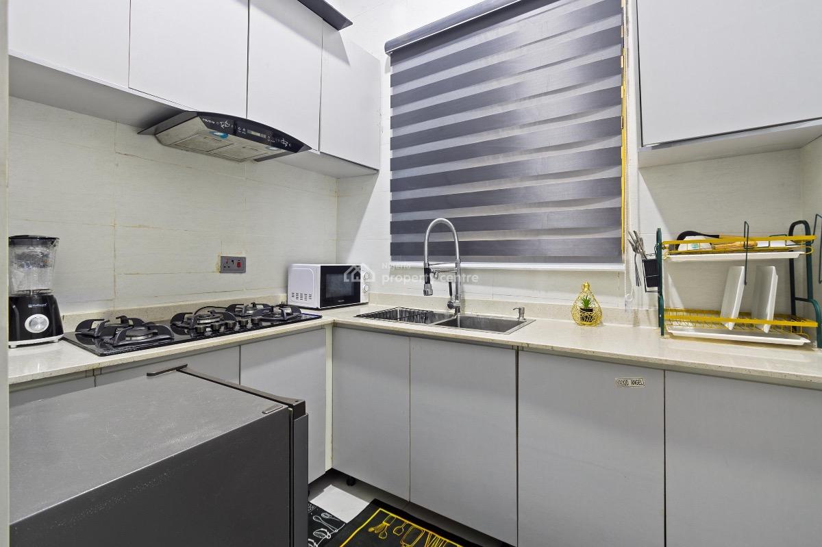 Luxury 1 Bedroom Apartment with Swimming Pool, Gym and Ps5 on Request, Ikate, Lekki, Lagos, Flat / Apartment Short Let