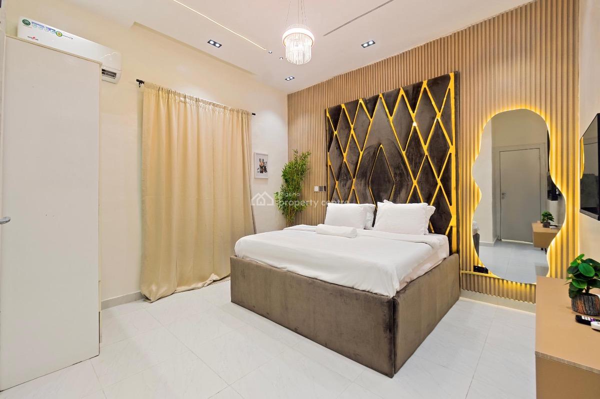 Luxury 1 Bedroom Apartment with Swimming Pool, Gym and Ps5 on Request, Ikate, Lekki, Lagos, Flat / Apartment Short Let