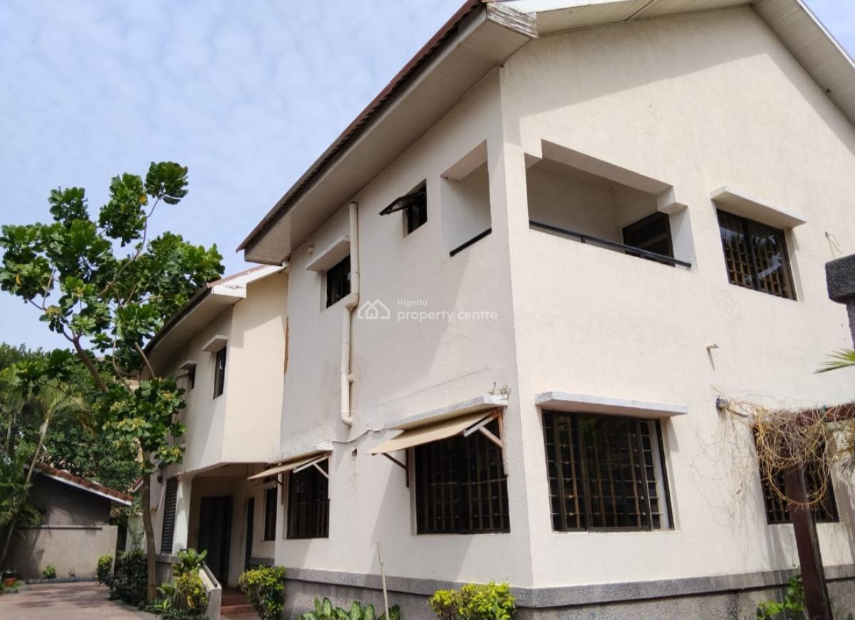 7-bedroom Detached House + Boys Quarters + Guest Chalet + Swimming Po, Ikeja Gra, Ikeja, Lagos, Detached Duplex for Rent