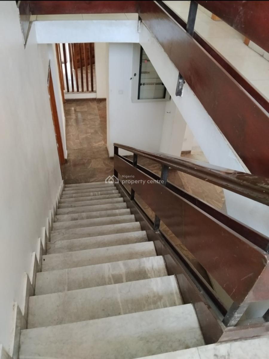 7-bedroom Detached House + Boys Quarters + Guest Chalet + Swimming Po, Ikeja Gra, Ikeja, Lagos, Detached Duplex for Rent