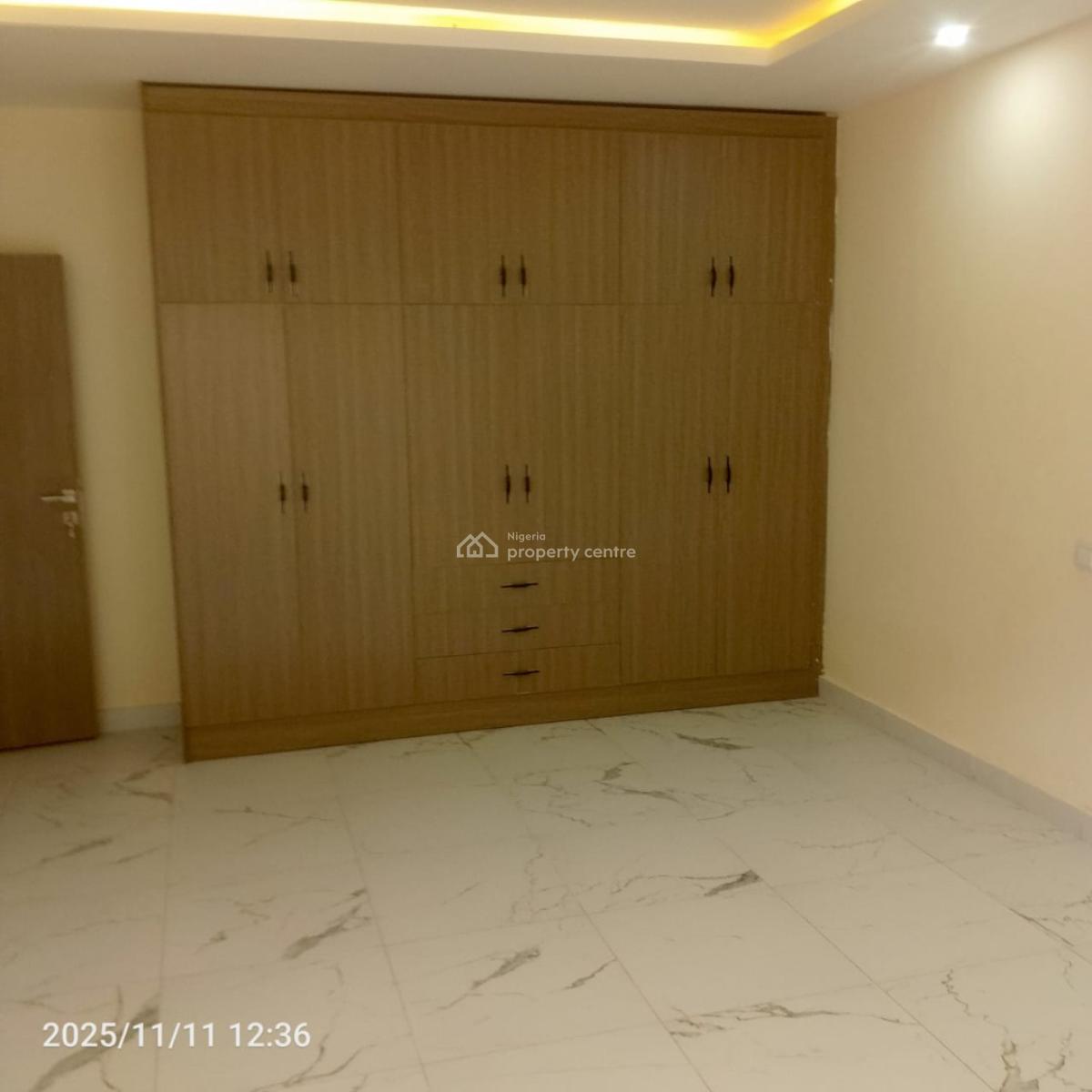 Executive 3 Bedroom Flat with Bq, Glover, Ikoyi, Lagos, Flat / Apartment for Rent