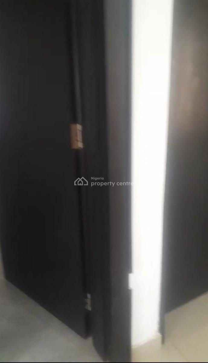 Serviced Spacious 1 Bedroom Flat,2toilet ,with Ac, Off Ademola Adetokumbo, Wuse 2, Abuja, Flat / Apartment for Rent