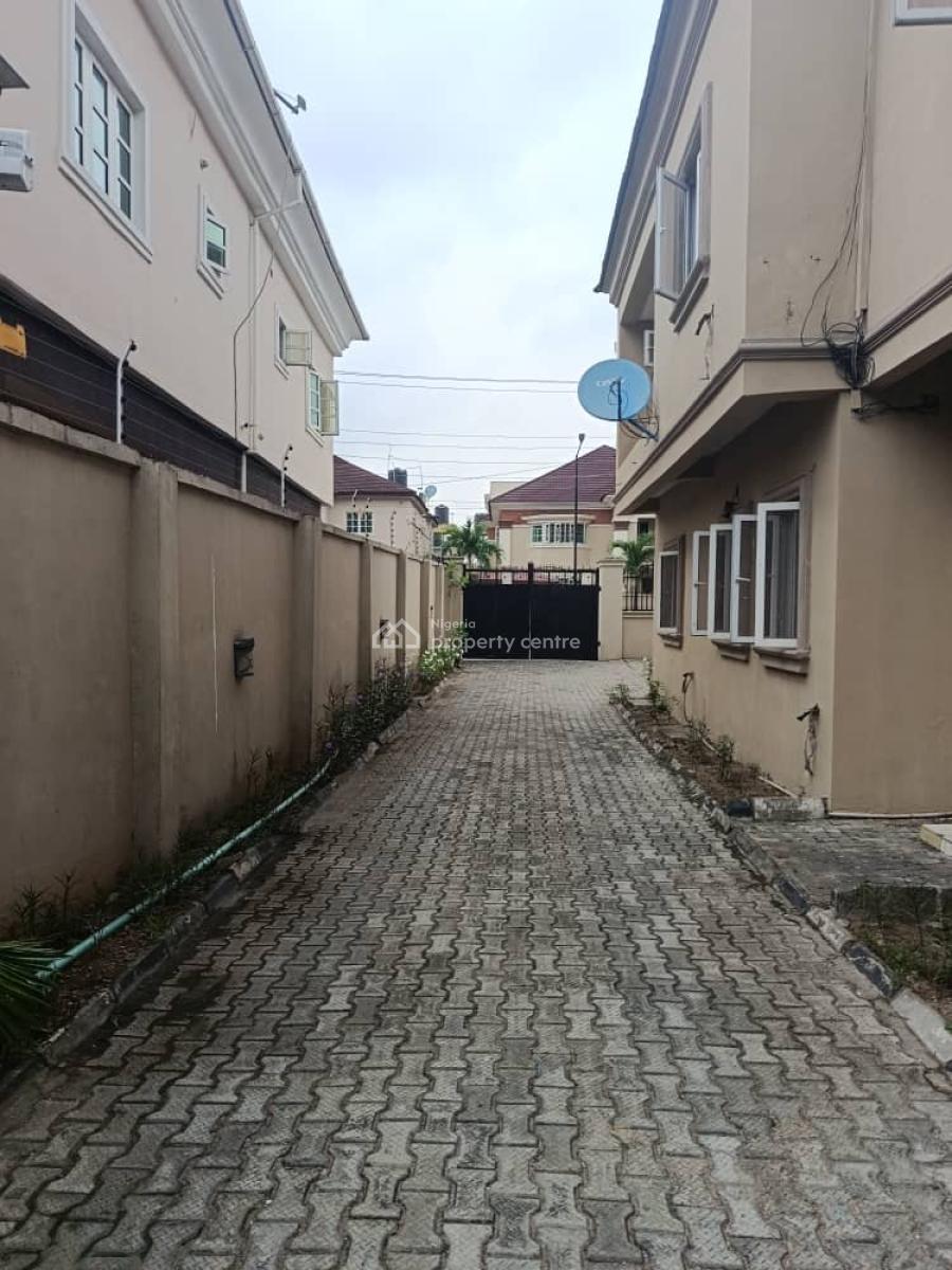 Luxury 4 Bedroom Semidetached Duplex, Magodo Brooks Estate, Magodo, Lagos, Semi-detached Duplex for Rent
