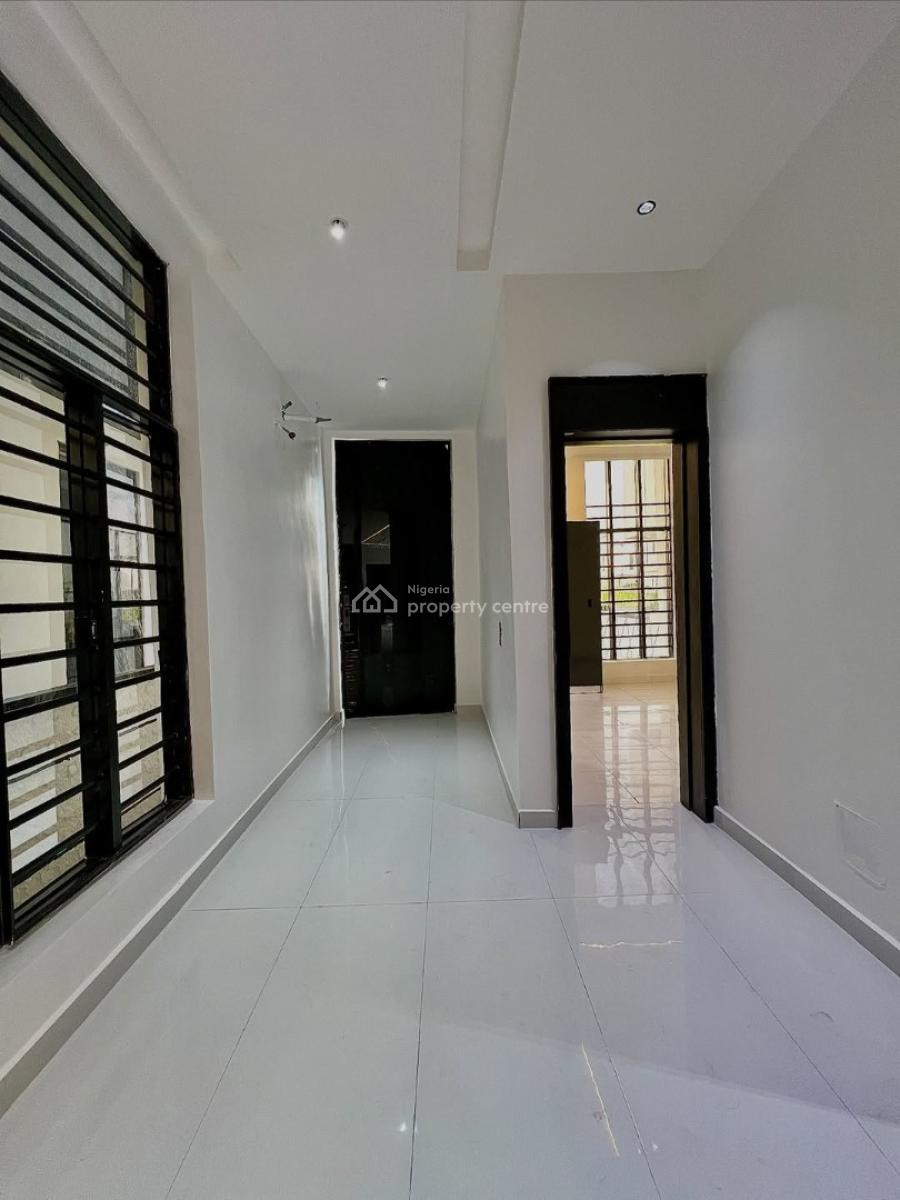 5bedroom Detached Duplex with Swimming Pool, Chevron, Lekki, Lagos, Detached Duplex for Sale