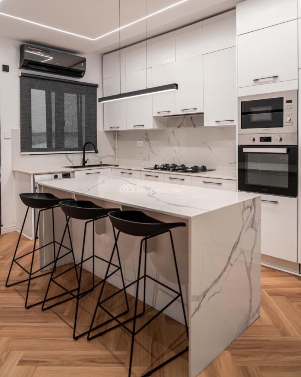 Residence 2 Bedroom Apartment, Lekki Phase 1, Lekki, Lagos, Flat / Apartment Short Let