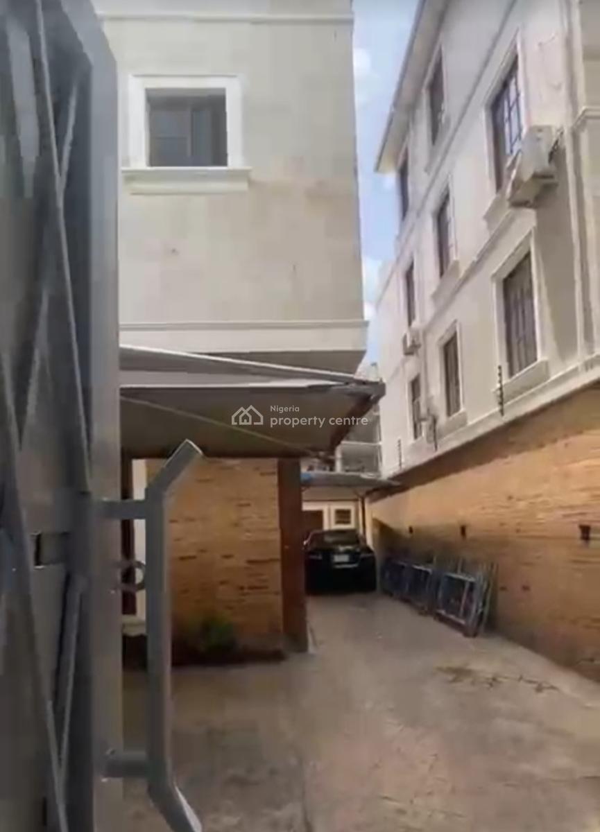 4 Bedrooms Semi Detached House with a Boys Quarters and Laundry Room, Off Banana Island Road, Ikoyi, Lagos, Semi-detached Duplex for Rent