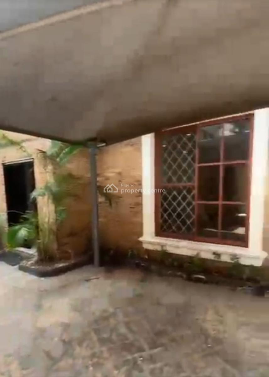 4 Bedrooms Semi Detached House with a Boys Quarters and Laundry Room, Off Banana Island Road, Ikoyi, Lagos, Semi-detached Duplex for Rent