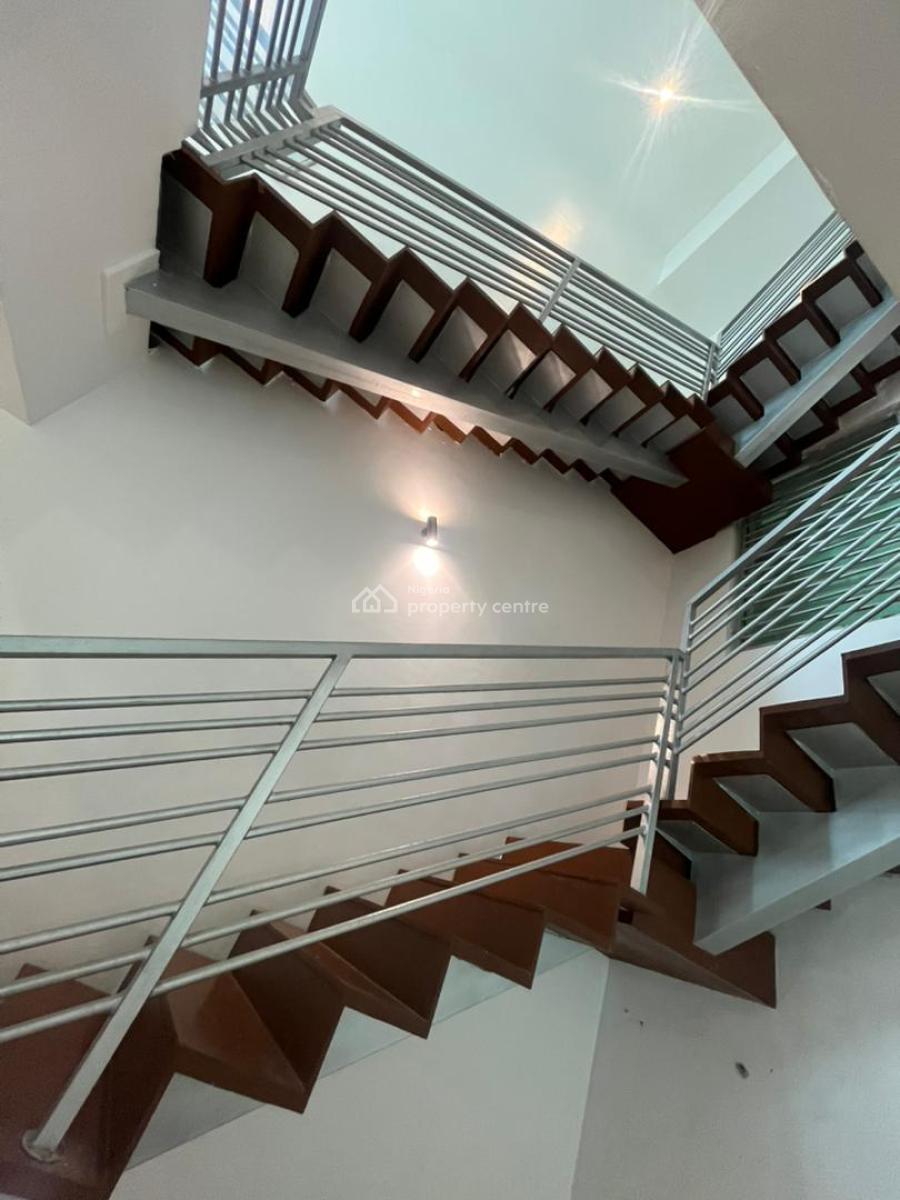 4 Bedrooms Terrace and a Bq, Richmond Estate, Lekki Phase 1, Lekki, Lagos, Terraced Duplex for Sale