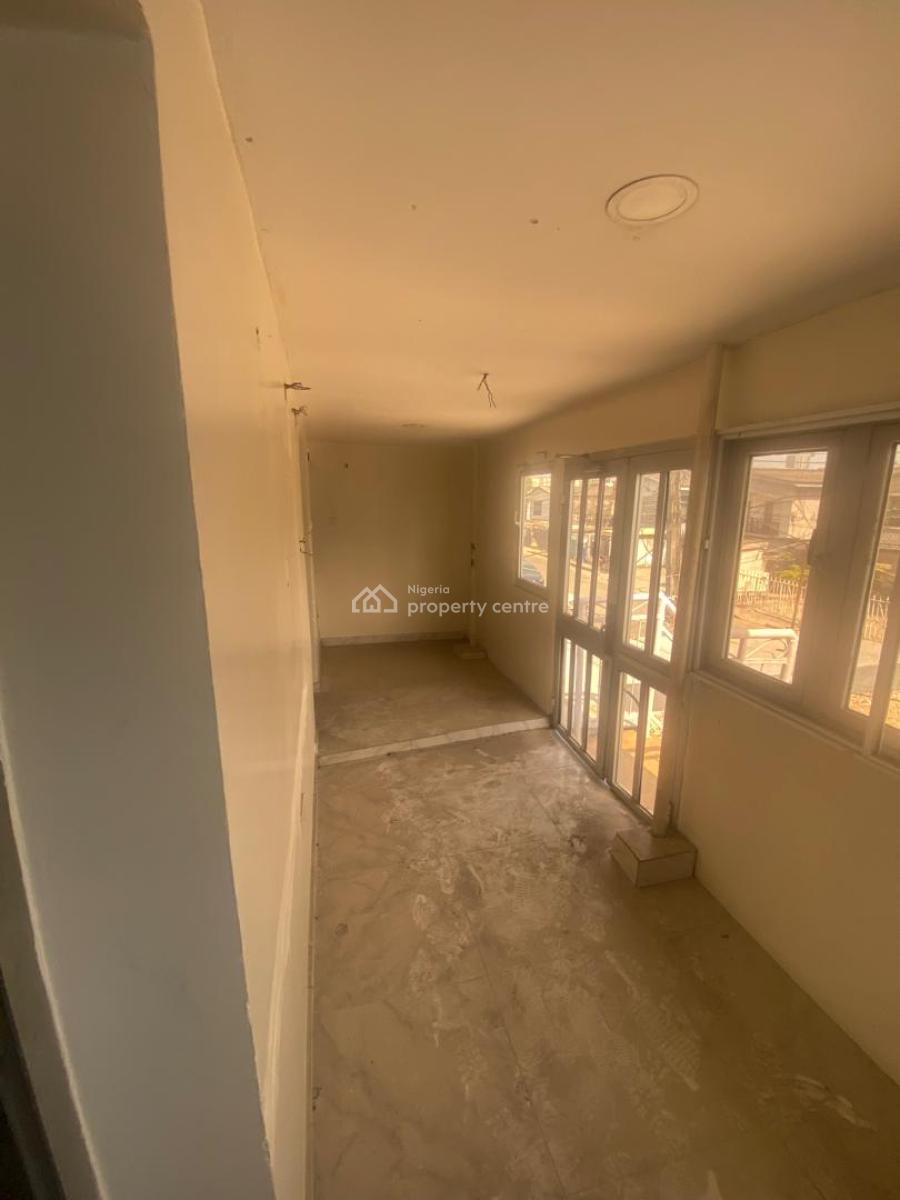 Spacious Commercial Building, Off Keffi Street, Ikoyi, Lagos, Office Space for Rent