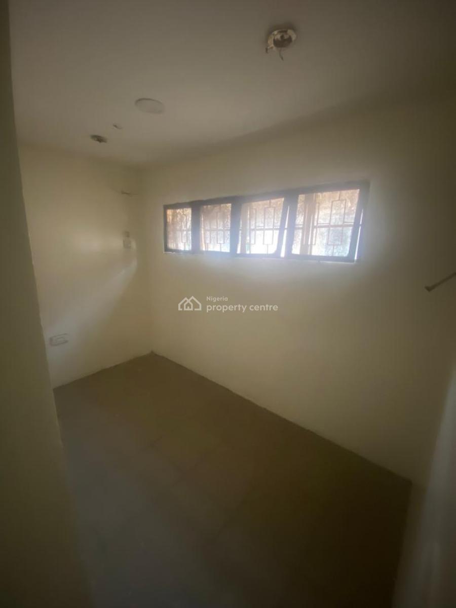 Spacious Commercial Building, Off Keffi Street, Ikoyi, Lagos, Office Space for Rent