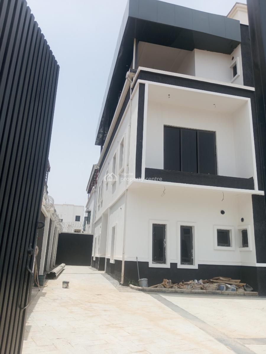 5 Bedroom Semi Detached Duplex, Ochacho, Life Camp, Abuja, Semi-detached Duplex for Sale