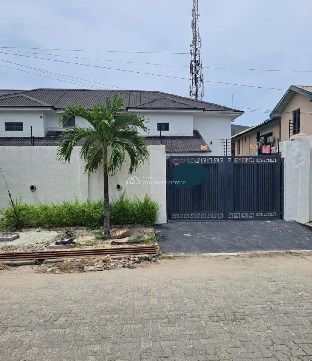 Well Finished 5 Bedroom Semi Detached Duplex with Bq & Generator, Lekki Phase 1, Lekki, Lagos, Semi-detached Duplex for Rent