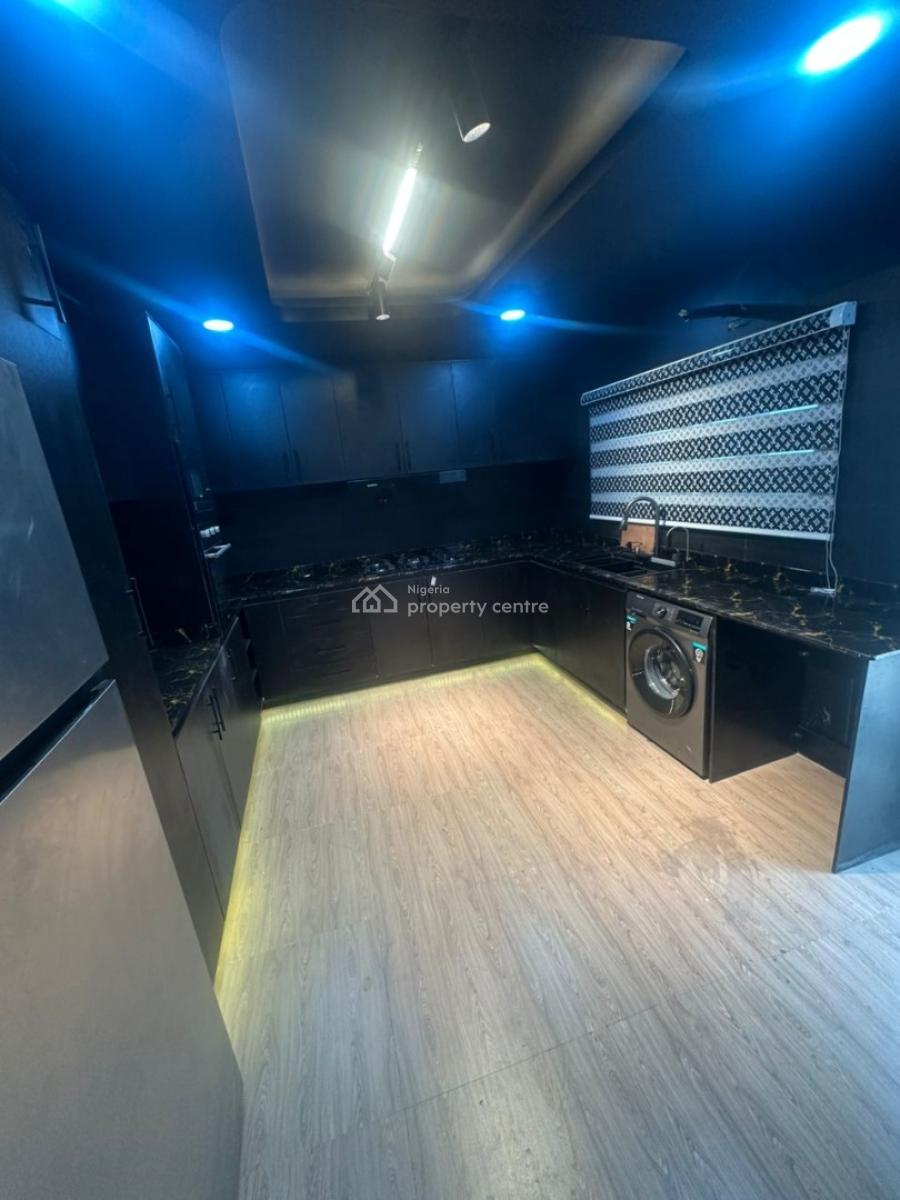 Well Finished 5 Bedroom Semi Detached Duplex with Bq & Generator, Lekki Phase 1, Lekki, Lagos, Semi-detached Duplex for Rent