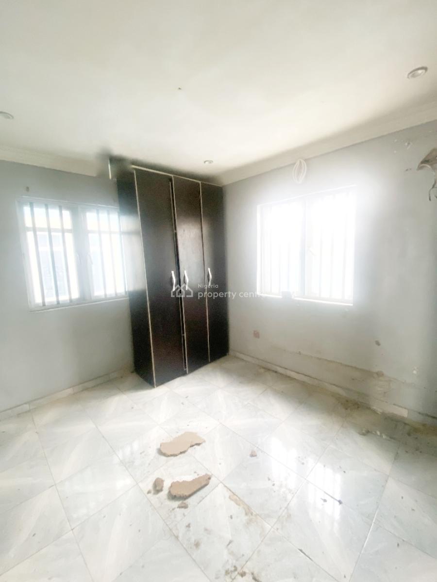 Luxury Mini Flat, Olowora, Omole Phase 2, Ikeja, Lagos, Mini Flat (room and Parlour) for Rent