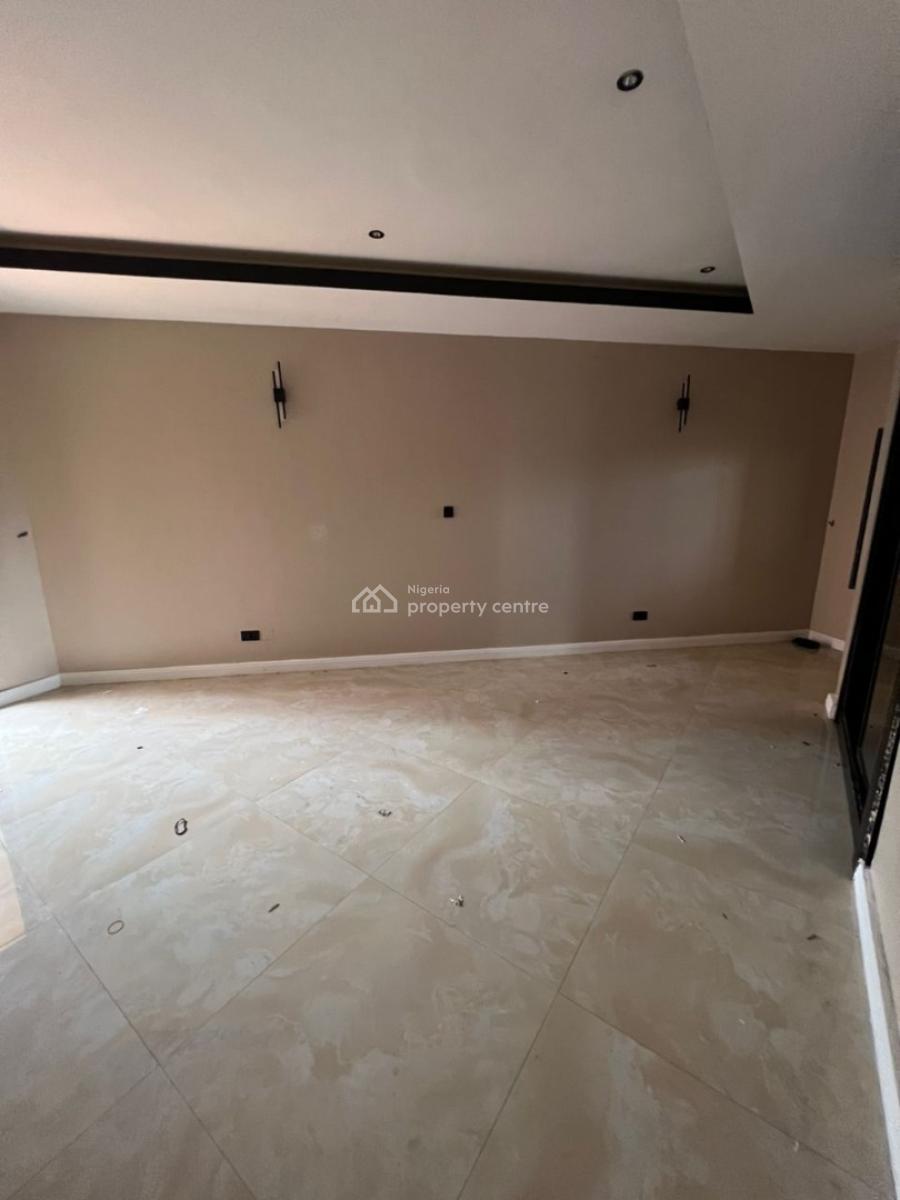 Exclusive Spacious 3 Bedroom Apartment in a Secure Estate, Freedom Way, Lekki, Lagos, Flat / Apartment for Rent