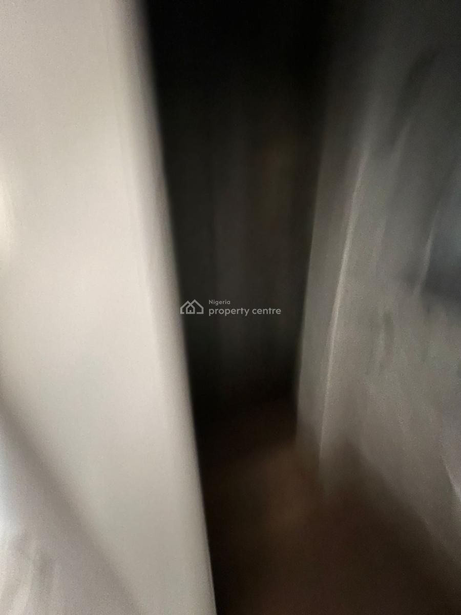 Exclusive Spacious 3 Bedroom Apartment in a Secure Estate, Freedom Way, Lekki, Lagos, Flat / Apartment for Rent