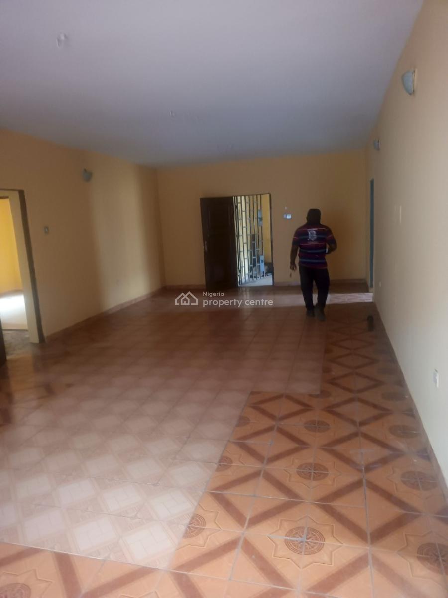 Extra-large 3 Bedrom Flat (upstairs), Oke-ira, Ogba, Ikeja, Lagos, Flat / Apartment for Rent