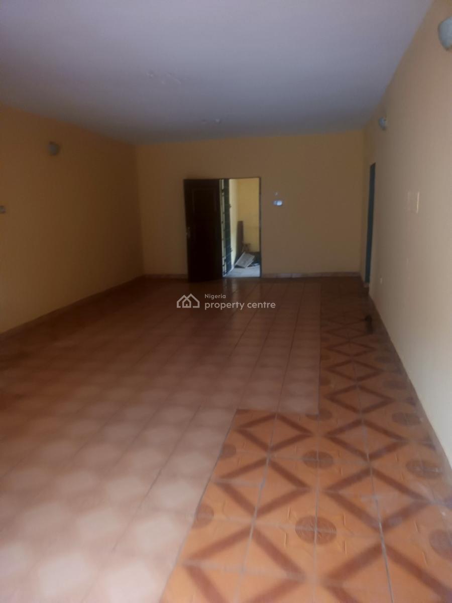 Extra-large 3 Bedrom Flat (upstairs), Oke-ira, Ogba, Ikeja, Lagos, Flat / Apartment for Rent