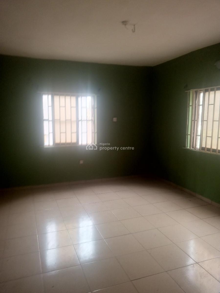 Extra-large 3 Bedrom Flat (upstairs), Oke-ira, Ogba, Ikeja, Lagos, Flat / Apartment for Rent