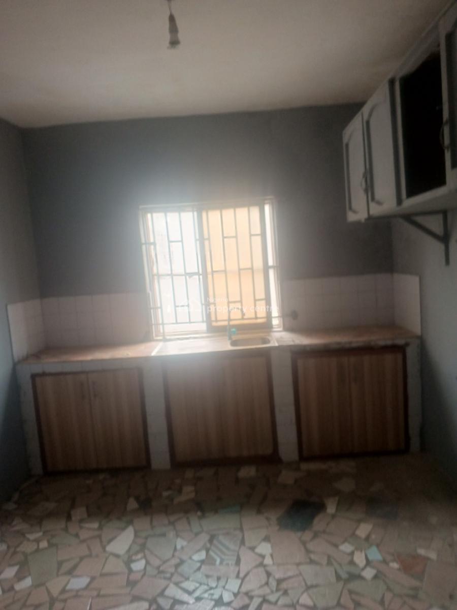 Extra-large 3 Bedrom Flat (upstairs), Oke-ira, Ogba, Ikeja, Lagos, Flat / Apartment for Rent