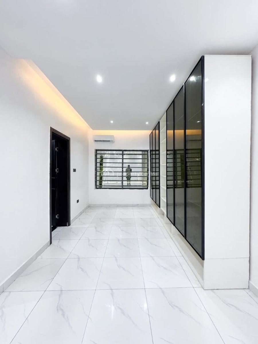 Serviced 3 Bedroom Apartment with Bq, Lekki Phase 1, Lekki, Lagos, Detached Duplex for Sale