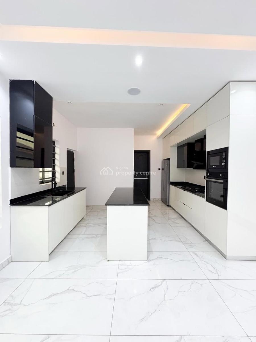 Serviced 3 Bedroom Apartment with Bq, Lekki Phase 1, Lekki, Lagos, Detached Duplex for Sale