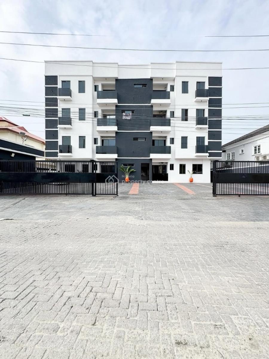 Serviced 3 Bedroom Apartment with Bq, Lekki Phase 1, Lekki, Lagos, Detached Duplex for Sale