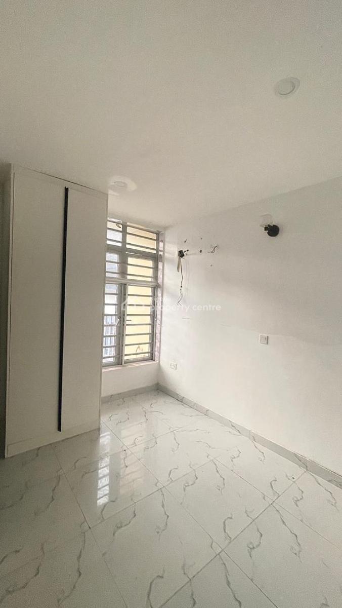 2 Bedroom Apartment with Standard Kitchen  on 3rd Floor, Orchid, Lekki, Lagos, Flat / Apartment for Rent