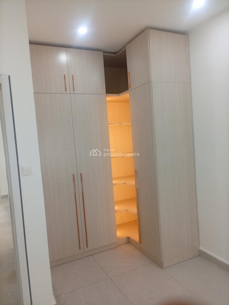 Luxury and Exquisitely Finished 4 Bedroom Semi Detached Duplex with Bq, Guzape District, Abuja, Semi-detached Duplex for Sale