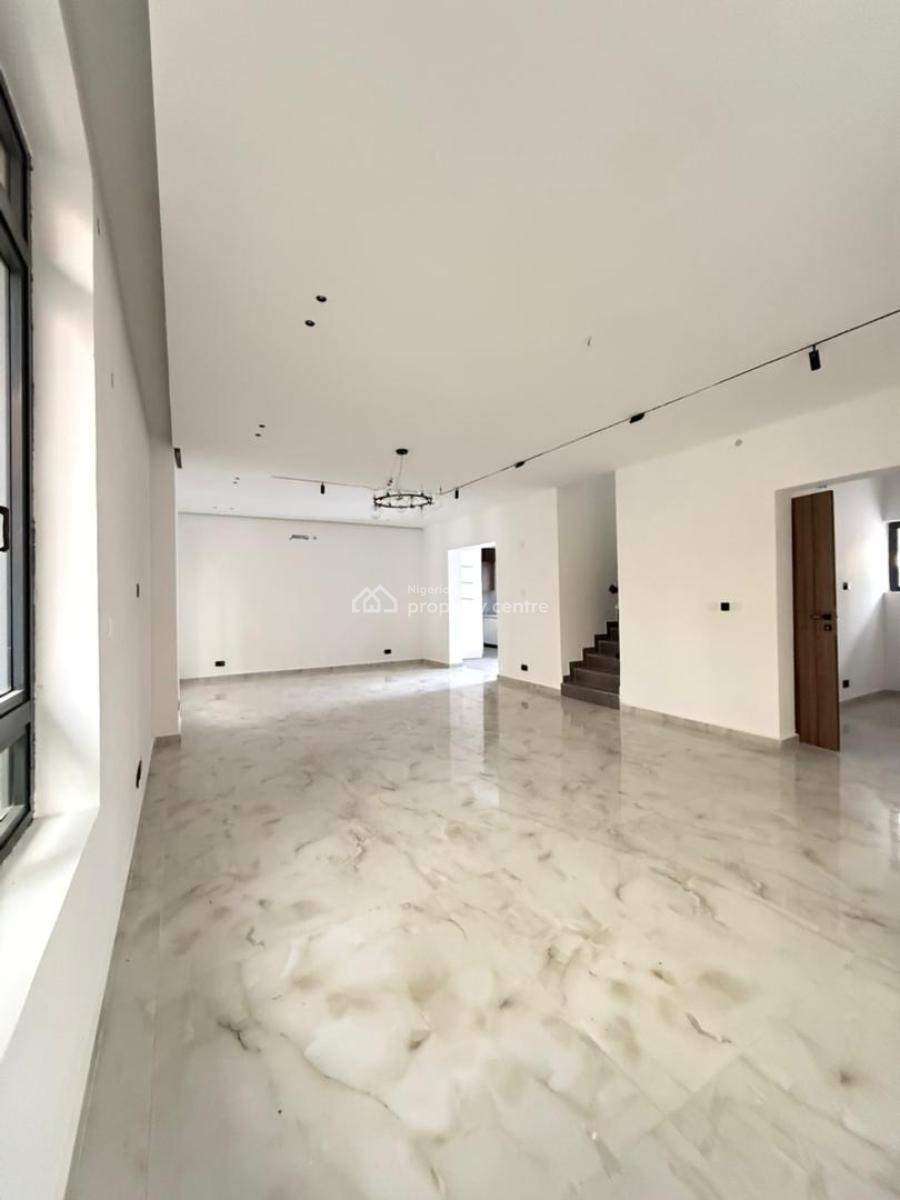 5 Bedroom Fully Detached Villa with 2 Bq and Swimming Pool, Lekki Phase 1, Lekki, Lagos, Detached Duplex for Sale