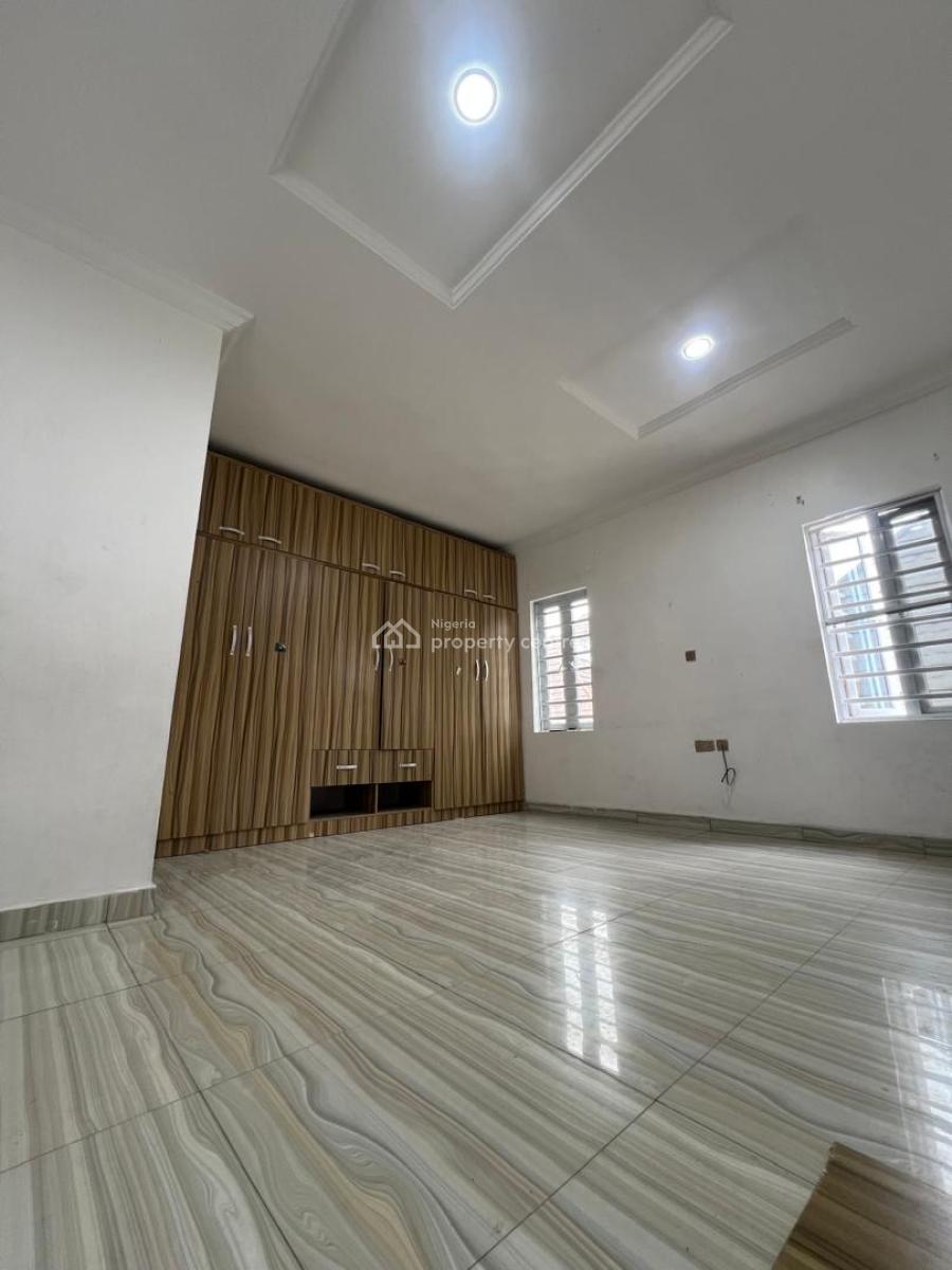 3 Units of Luxurious, Standard, and Very Spacious  Studio Apartment Up, Ikota, Lekki, Lagos, Flat / Apartment for Rent