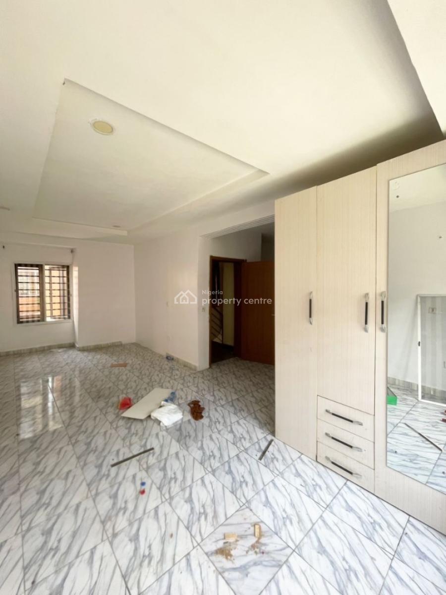 4 Bedroom Terraced Duplex, Osapa, Lekki, Lagos, Terraced Duplex for Rent
