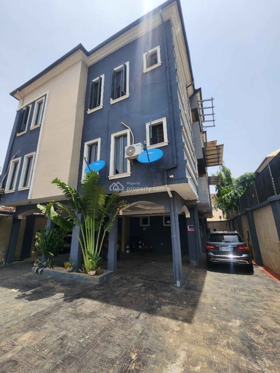 Luxury Two Bedroom Block of Flat, News Engineering Dawaki, Dawaki, Gwarinpa, Abuja, Flat / Apartment for Rent