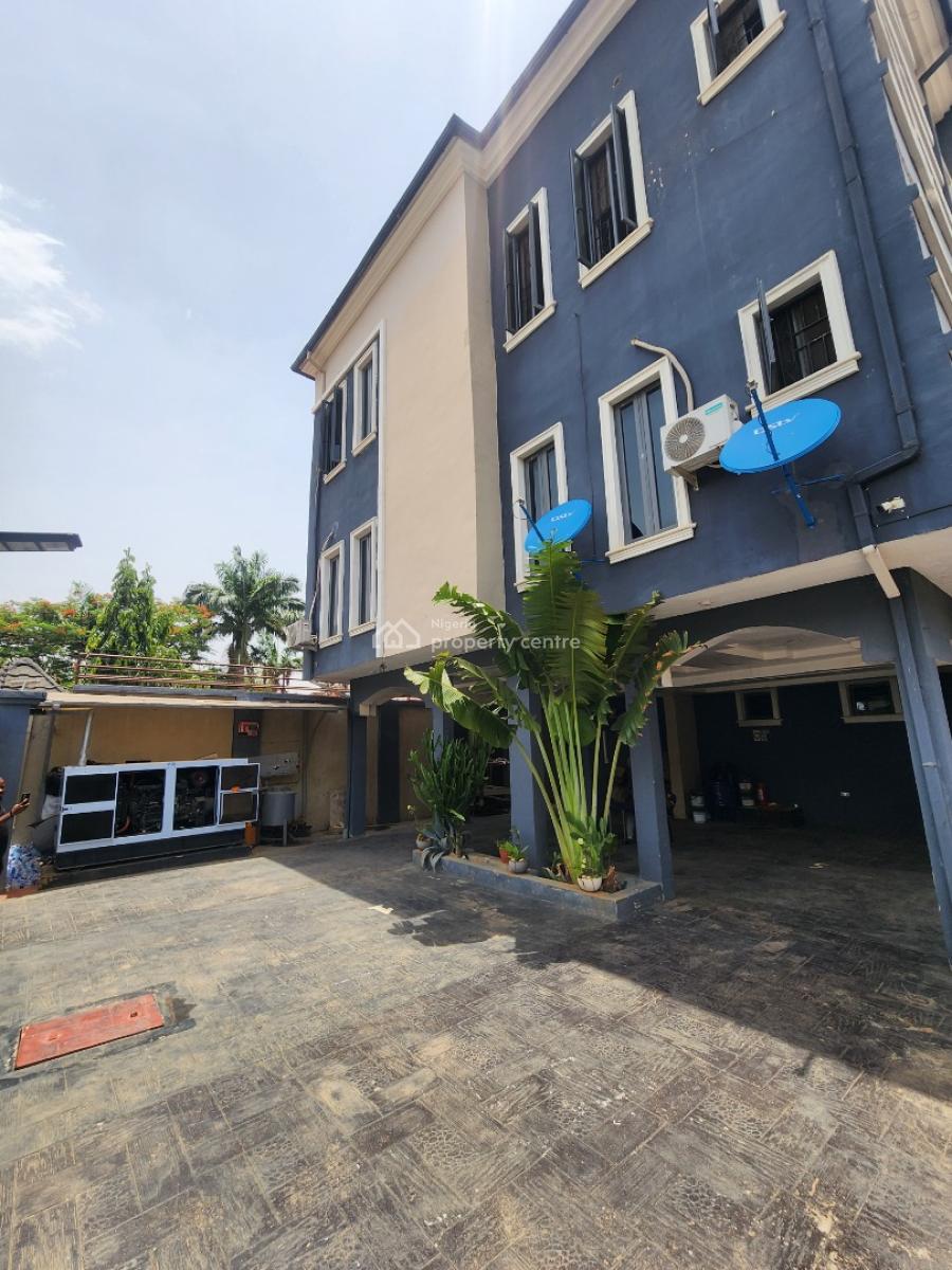 Luxury Two Bedroom Block of Flat, News Engineering Dawaki, Dawaki, Gwarinpa, Abuja, Flat / Apartment for Rent