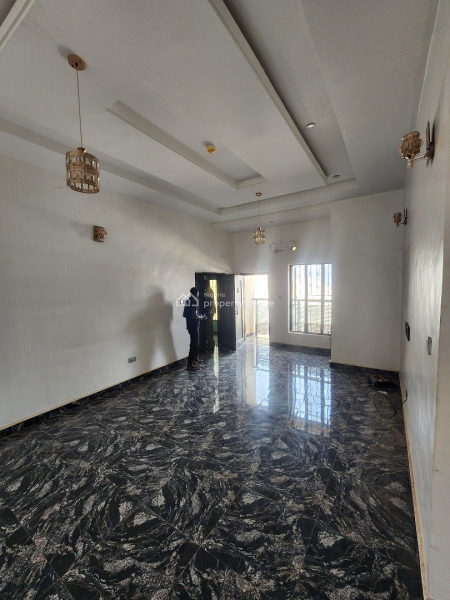 Luxury Two Bedroom Block of Flat, News Engineering Dawaki, Dawaki, Gwarinpa, Abuja, Flat / Apartment for Rent