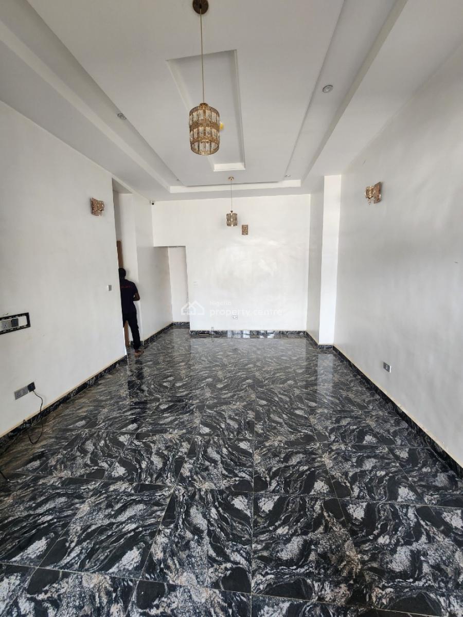 Luxury Two Bedroom Block of Flat, News Engineering Dawaki, Dawaki, Gwarinpa, Abuja, Flat / Apartment for Rent