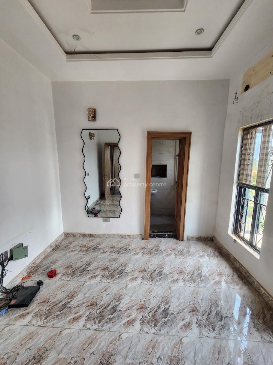 Luxury Two Bedroom Block of Flat, News Engineering Dawaki, Dawaki, Gwarinpa, Abuja, Flat / Apartment for Rent