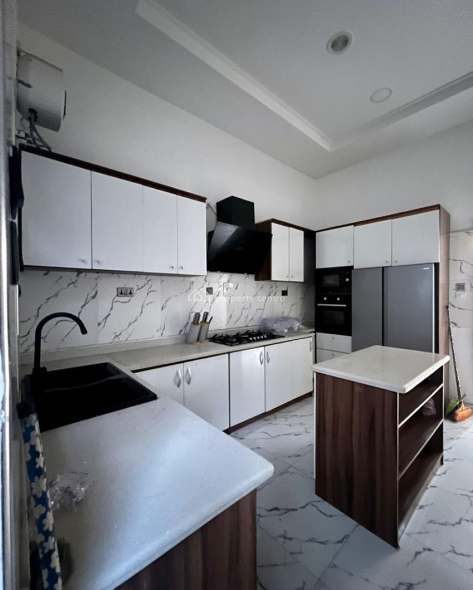 4 Bedroom Semi Detached, Orchid Road, Lekki, Lagos, Semi-detached Duplex for Sale