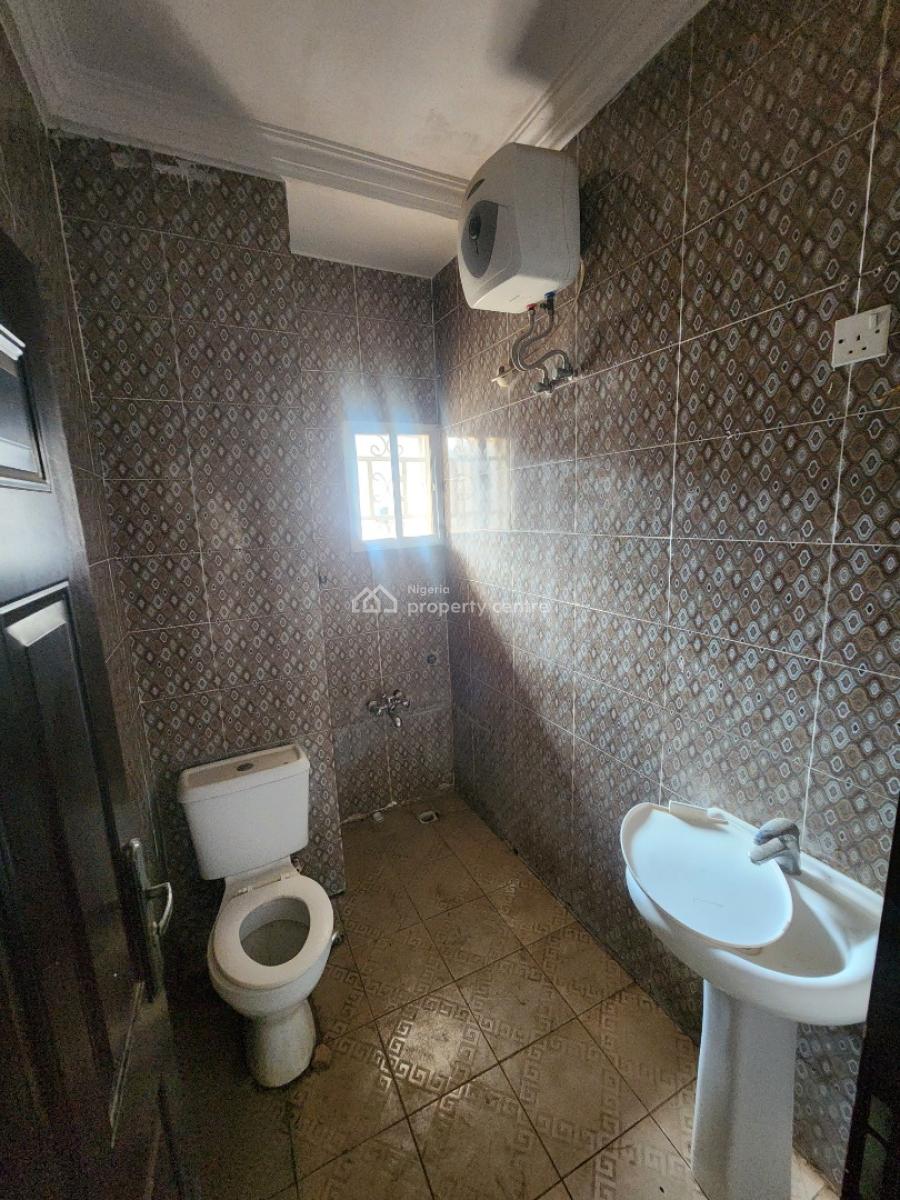 Luxury Two Bedroom Block of Flat, Dawaki, Gwarinpa, Abuja, Flat / Apartment for Rent
