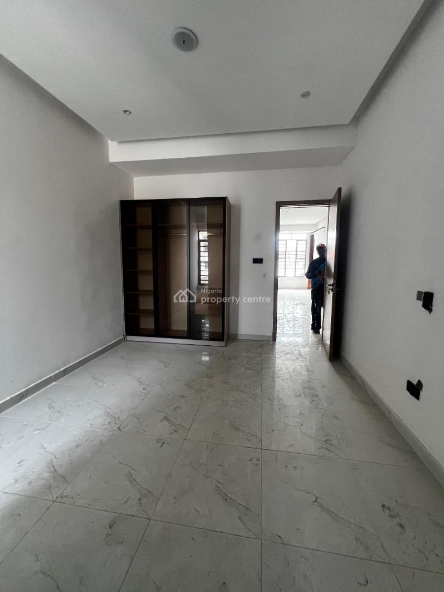 2 Bedrooms, Lekki Phase 1, Lekki, Lagos, Flat / Apartment for Rent